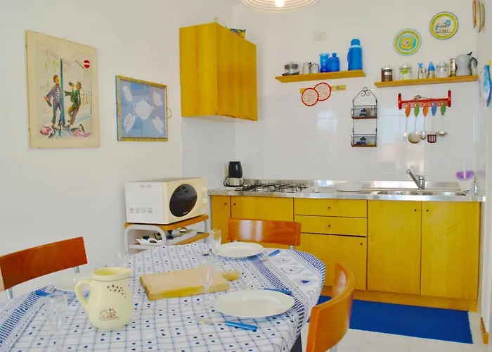 アパート On 2 Levels With Large Terrace Lake View *