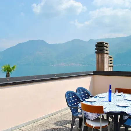 Apartmán On 2 Levels With Large Terrace Lake View *